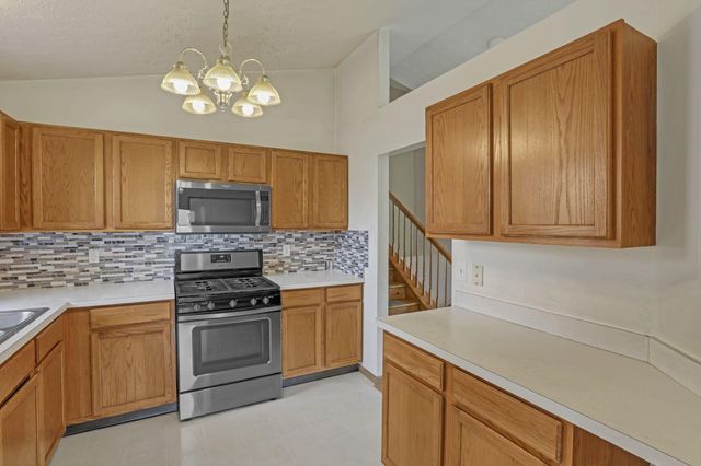 9001 Coral Canyon Circle, Reynoldsburg, OH 43068