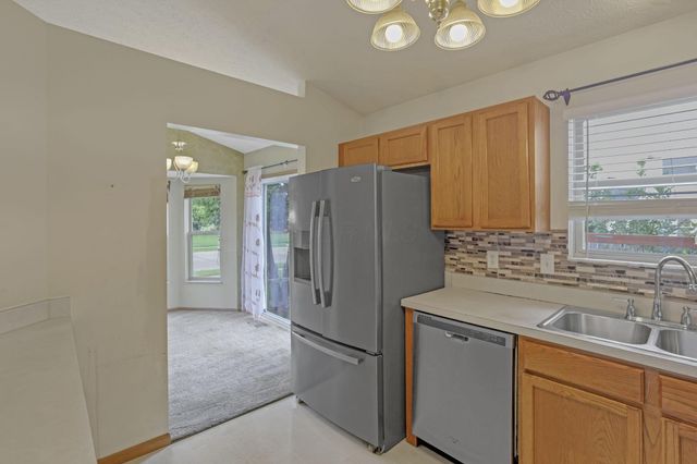 9001 Coral Canyon Circle, Reynoldsburg, OH 43068