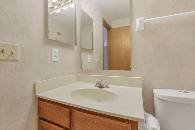9001 Coral Canyon Circle, Reynoldsburg, OH 43068