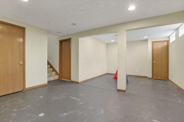9001 Coral Canyon Circle, Reynoldsburg, OH 43068