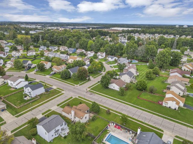 9001 Coral Canyon Circle, Reynoldsburg, OH 43068