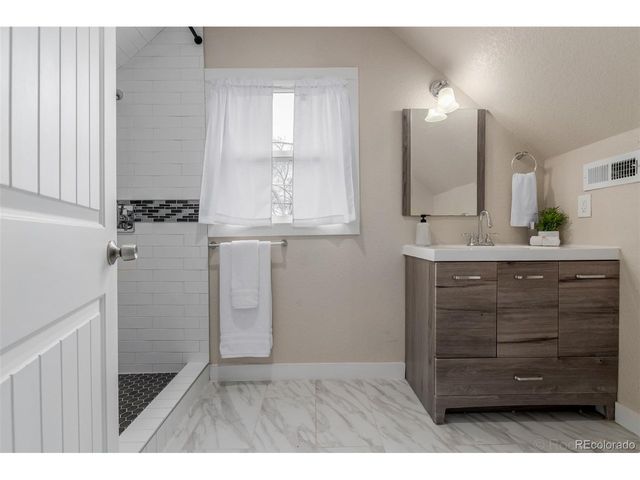 7380 W 12th Ave, Lakewood, CO 80214
