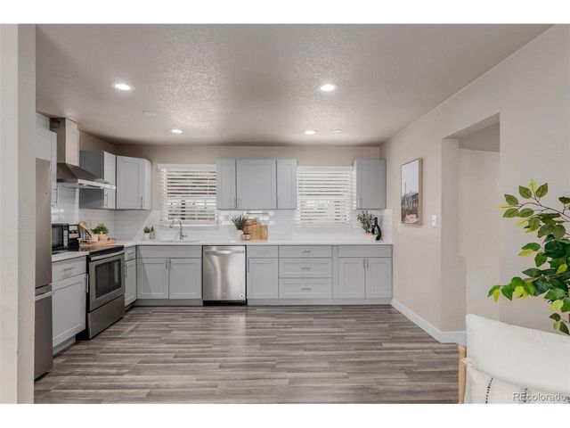 7380 W 12th Ave, Lakewood, CO 80214