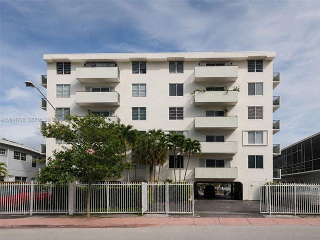 8024 Tatum Waterway Dr 6B, Miami Beach, FL 33141