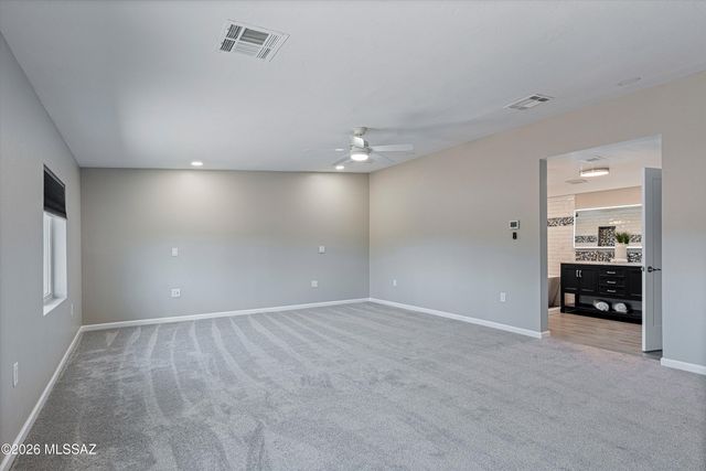 5845 N Calle Tiburon, Tucson, AZ 85704