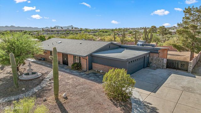5845 N Calle Tiburon, Tucson, AZ 85704