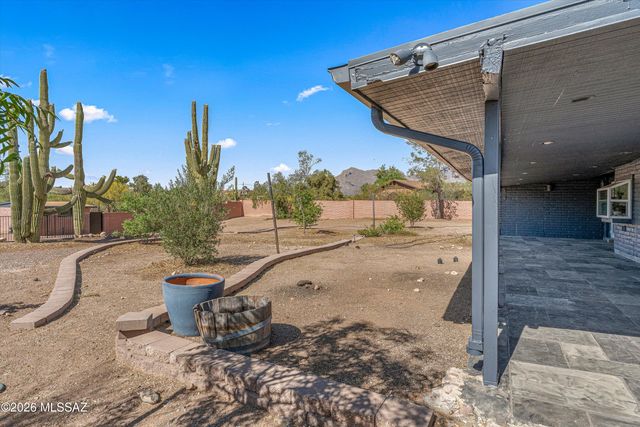 5845 N Calle Tiburon, Tucson, AZ 85704