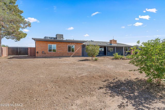 5845 N Calle Tiburon, Tucson, AZ 85704