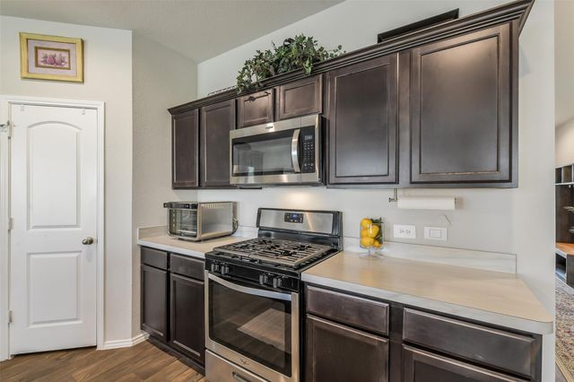 21225 Ivy Woods Court, New Caney, TX 77357