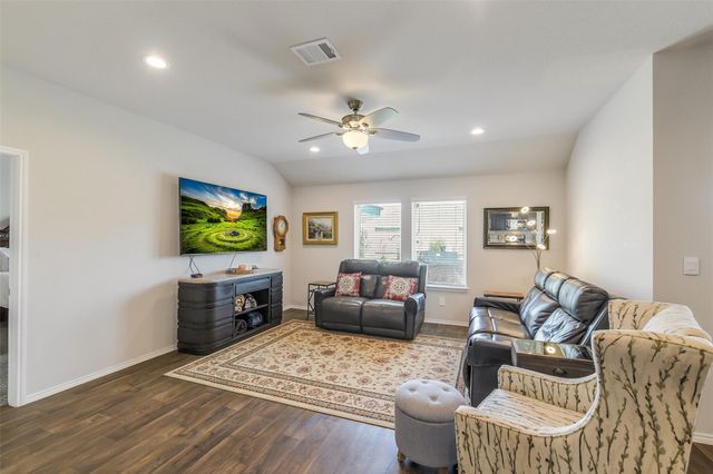 21225 Ivy Woods Court, New Caney, TX 77357