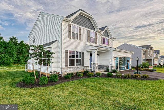 REVERE PLAN AT HICKORY POINTE, Waynesboro, PA 17268