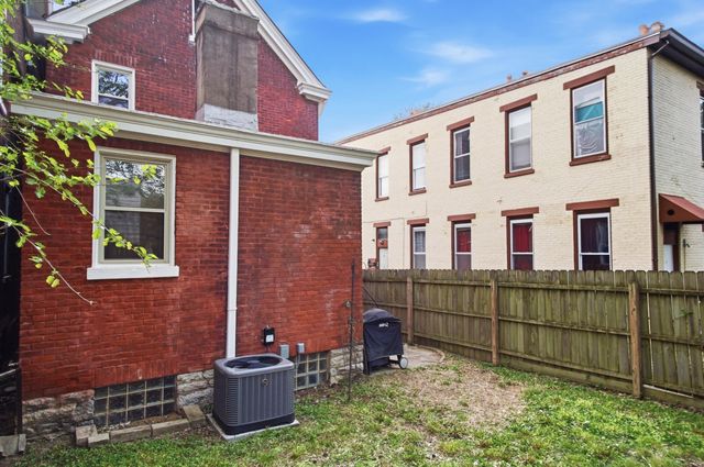 1505 Greenup Street, Covington, KY 41011