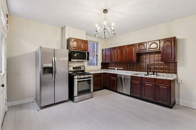 1505 Greenup Street, Covington, KY 41011