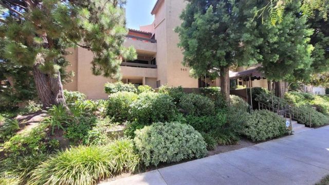 640 S Lake 204, Pasadena, CA 91106
