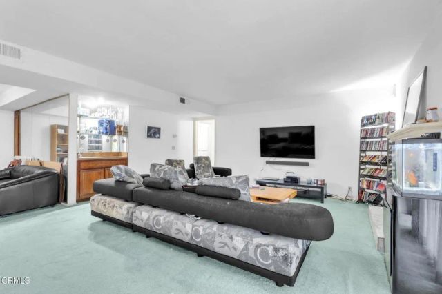 640 S Lake 204, Pasadena, CA 91106