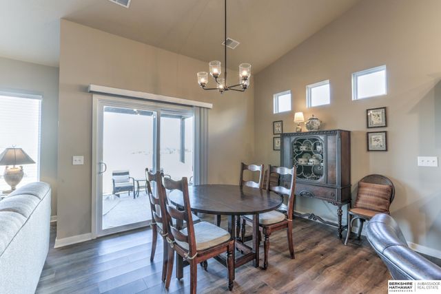 6406 S 213 Street, Elkhorn, NE 68022