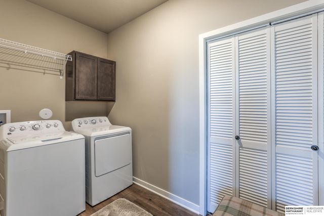 6406 S 213 Street, Elkhorn, NE 68022