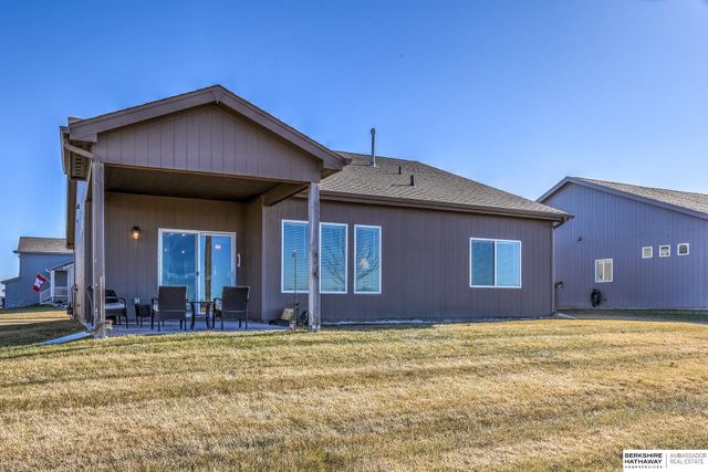 6406 S 213 Street, Elkhorn, NE 68022