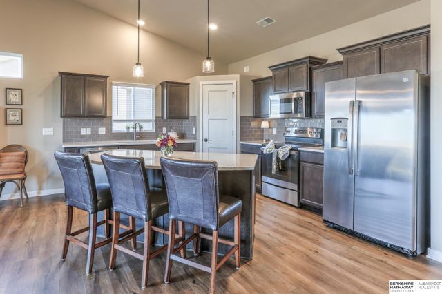 6406 S 213 Street, Elkhorn, NE 68022