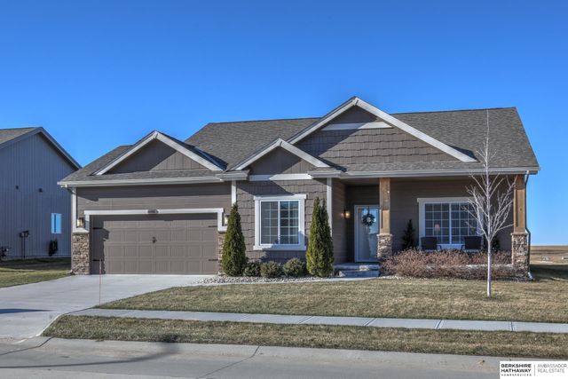 6406 S 213 Street, Elkhorn, NE 68022