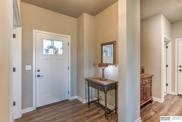 6406 S 213 Street, Elkhorn, NE 68022