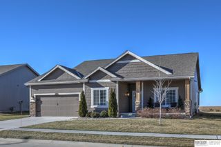 6406 S 213 Street, Elkhorn, NE 68022