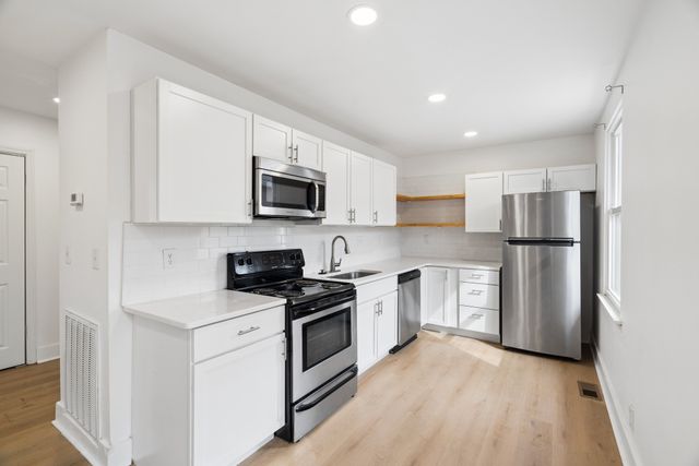200 Prince Ave, Nashville, TN 37207