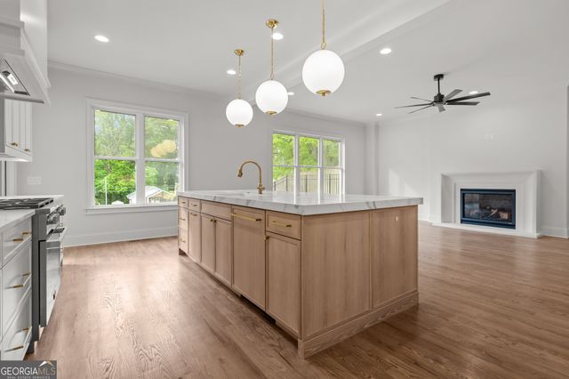 29 E Park Street, Buford, GA 30518