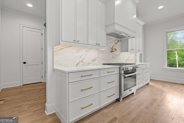 29 E Park Street, Buford, GA 30518