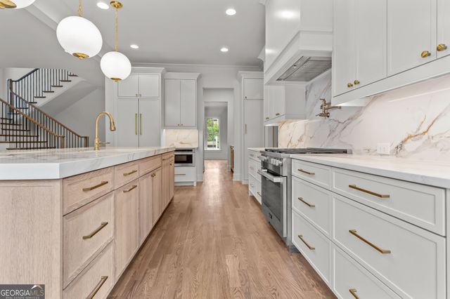 29 E Park Street, Buford, GA 30518