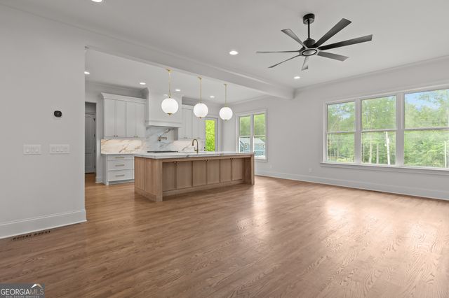 29 E Park Street, Buford, GA 30518