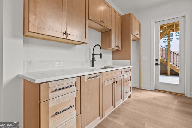 29 E Park Street, Buford, GA 30518