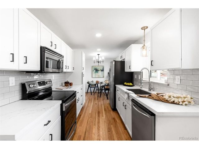 7625 W 23rd Pl, Lakewood, CO 80214
