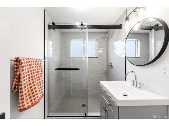 7625 W 23rd Pl, Lakewood, CO 80214