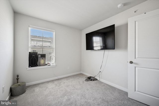 7 KUSY TER, Bridgeport, PA 19405