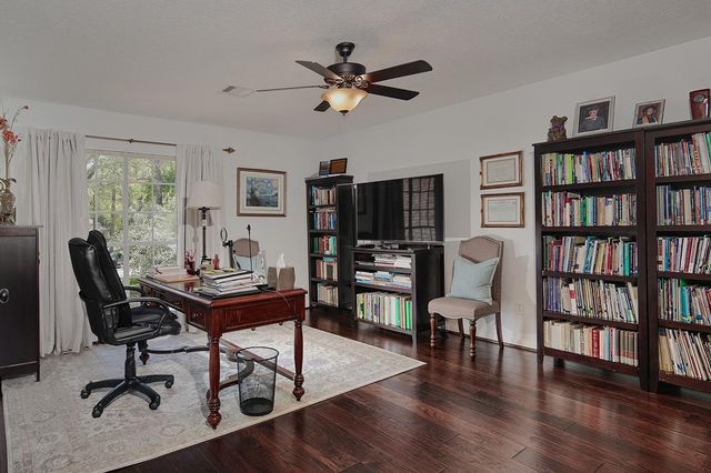 38 Southgate Drive, The Woodlands, TX 77380