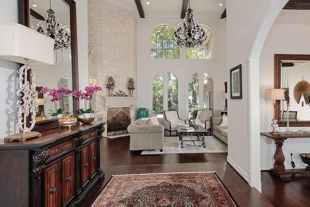 38 Southgate Drive, The Woodlands, TX 77380