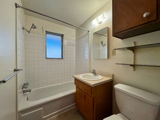 2012 N Park Rd, Spokane Valley, WA 99212