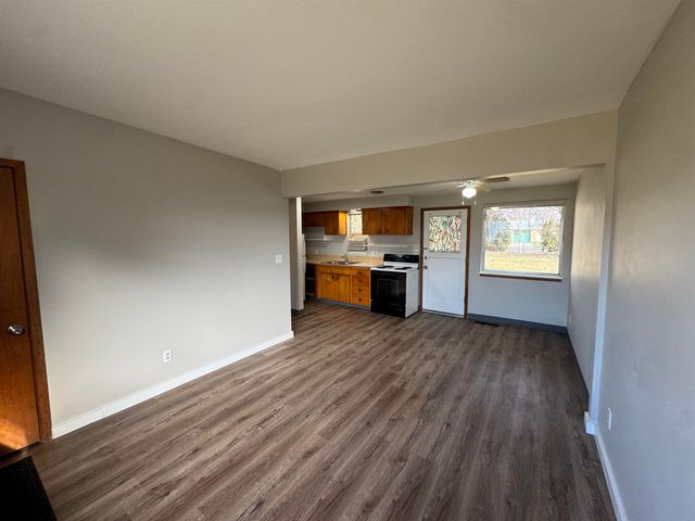 2012 N Park Rd, Spokane Valley, WA 99212