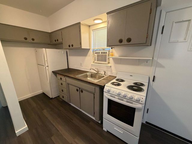 2012 N Park Rd, Spokane Valley, WA 99212