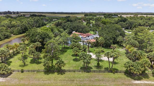 1030 Arabian Drive, Loxahatchee, FL 33470