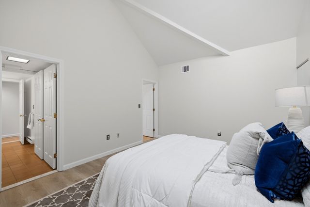 94 Newbury Ave 402, Quincy, MA 02171