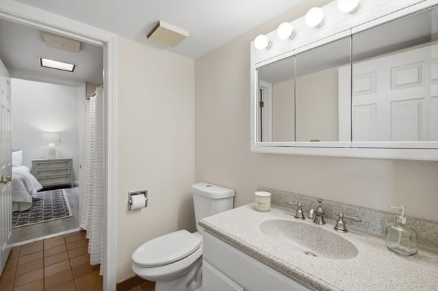 94 Newbury Ave 402, Quincy, MA 02171