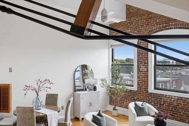 94 Newbury Ave 402, Quincy, MA 02171