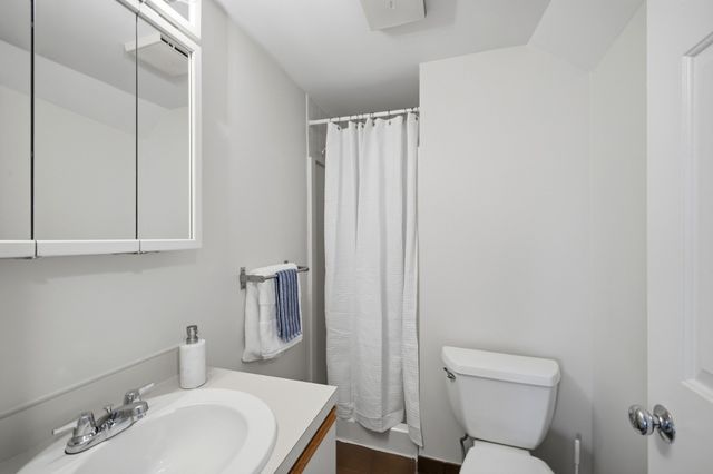 94 Newbury Ave 402, Quincy, MA 02171