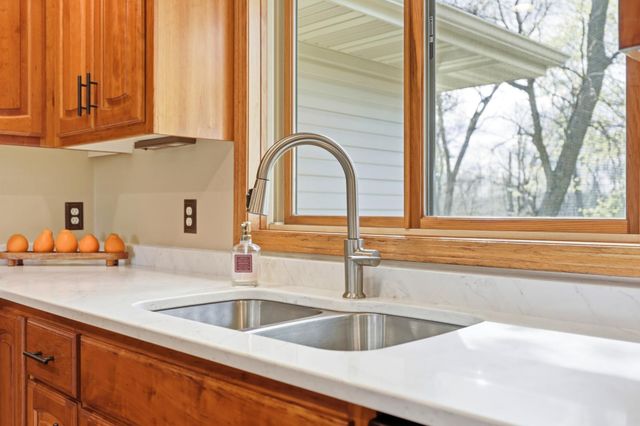 22605 Zion Parkway NW, Bethel, MN 55005