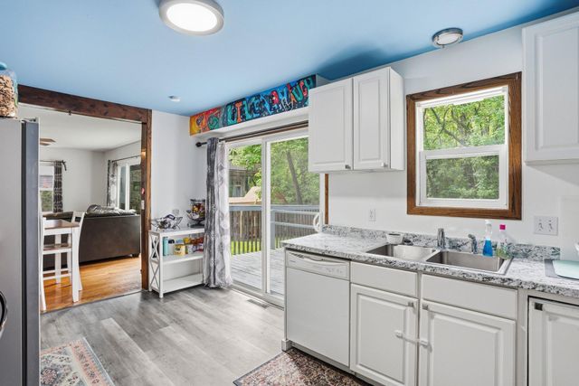 2311 53rd Avenue N, Minneapolis, MN 55430
