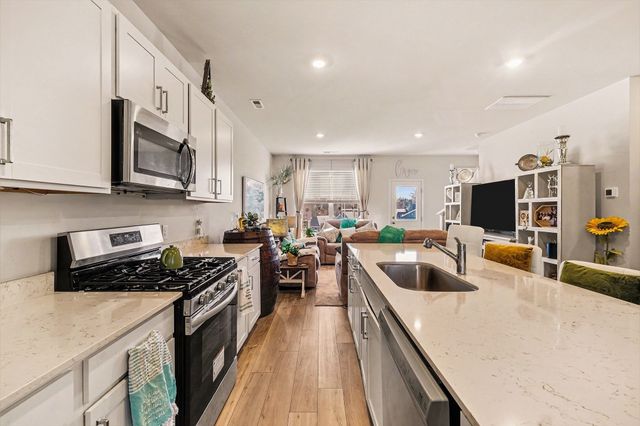 2563 Drumwright Way, Columbia, TN 38401