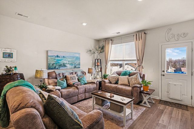 2563 Drumwright Way, Columbia, TN 38401