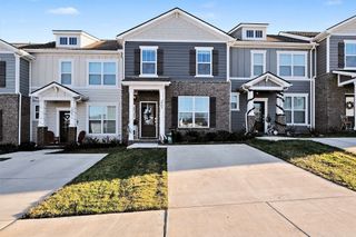 2563 Drumwright Way, Columbia, TN 38401